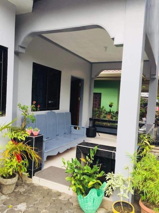A Unique And Cozy Wholehouse In Babak Samal Island Exterior foto